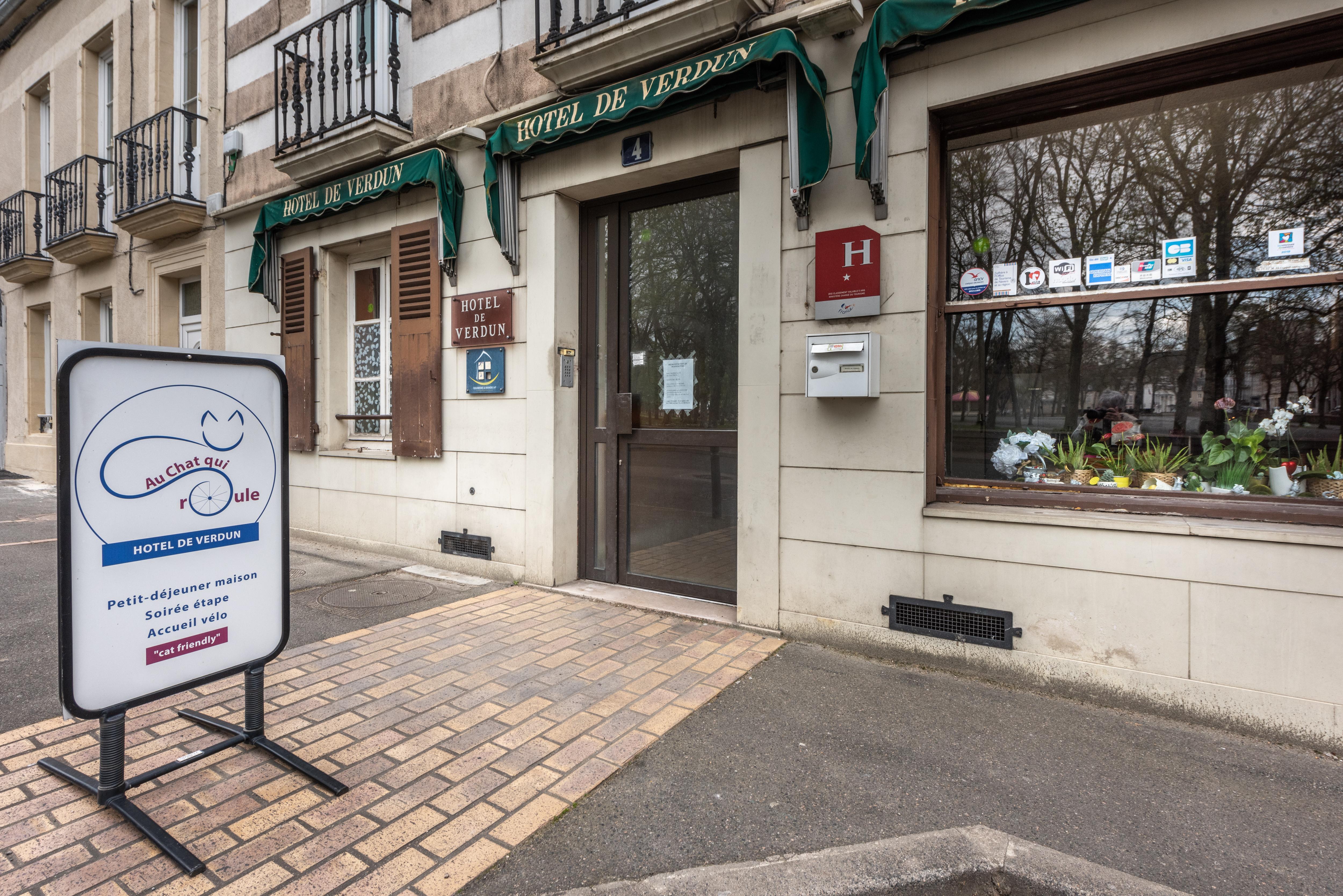 Hotel Des Ducs Nevers Exterior foto